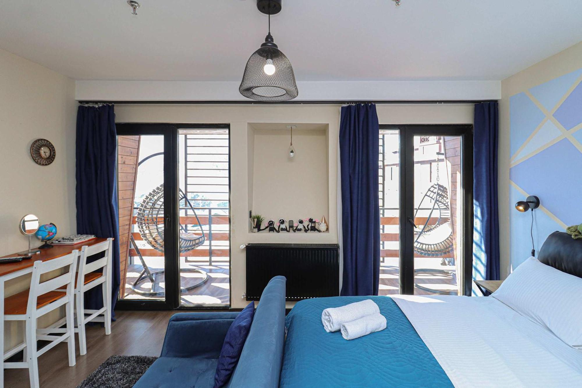 Stylish Studio Apartment With Balcony Gudauri Bagian luar foto
